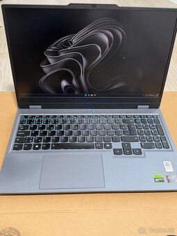 Lenovo LOQ 15AHP9 – Luna Grey - 2