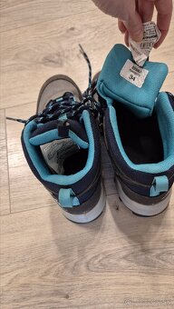 Turisticke topanky Quechua - 2