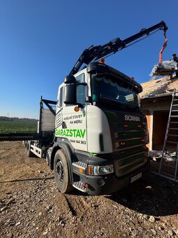 Autodoprava s hydraulickou rukou - dosah 13m 🏗️ - 2