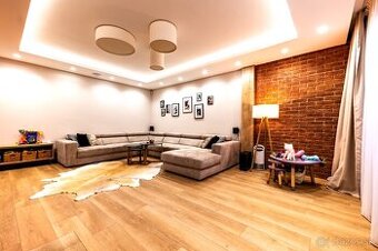 Exkluzívna rodinná vila Bošáca - 2