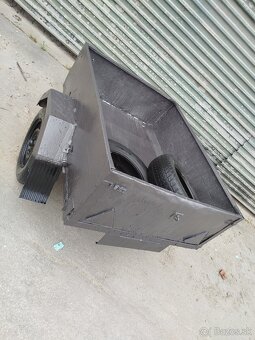 Predám prívesný vozík/vlečku D150cm x Š110cm x V40cm - 2