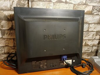 Predám LCD monitor 170S - 2