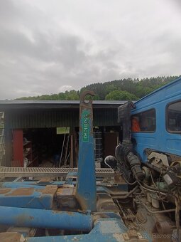 Predám Volvo hákovy nosič fl612 - 2