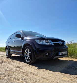 Fiat Freemont 2.0 125kW, 4x4, Automat, 7 miest - 2