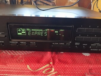 Tuner ONKYO. - 2