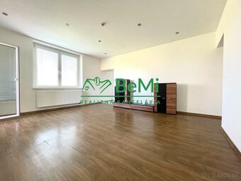 Predaj 3 izbový byt po rekonštrukcii - Bošany - 2