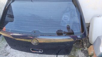 VW Golf 4 - 2