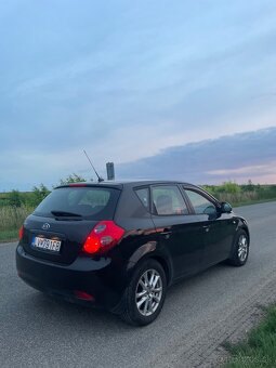 KIA Ceed 2009 1.4i 80kw - 2