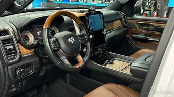 Dodge Ram 1500 5,7 HEMI - 2