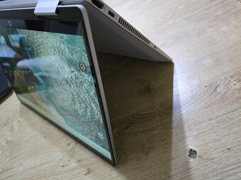 Zachovalý HP Pavilion x360 s výkonným procesorom 13. generác - 2