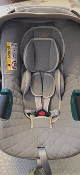 Britax vajíčko Autosedačka Baby-Safe 3 i-Size so základňou - 2