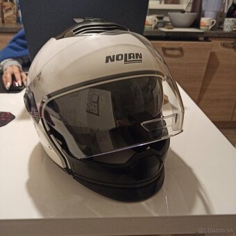 Prilba L, Nolan n43e air, - 2