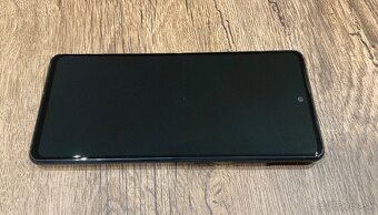 Predám Samsung Galaxy S20 FE 128GB Cloud Navy - 2