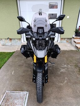 Suzuki Vstrom dl 1050 DE - 2