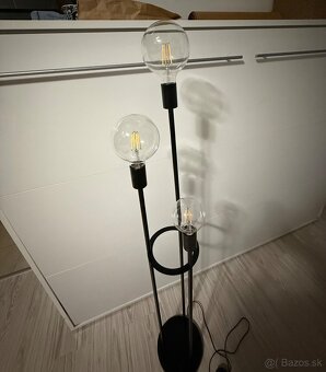 Stojaca lampa - 2