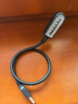 svetlo k notebook na USB - 2