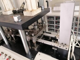 Vysekávací stroj Beijing YC Digittech YCK-2A (6336) - 2