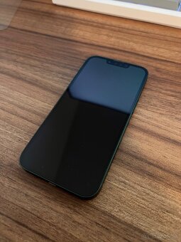 iPhone 13 - 2