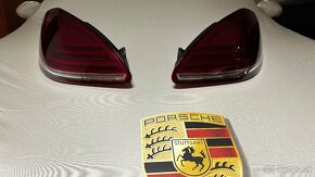 Zadne svetla porsche panamera - 2
