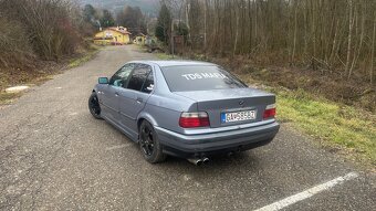 Bmw e36 318tds - 2