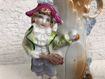 Mala secesna vaza - 2