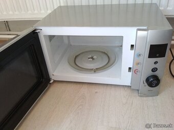 Mikrovlnka Electrolux EMS2020 - 2