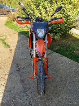 Predám KTM LC4  625 supermoto - 2