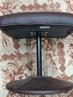 Podnožka - taburetka - 2