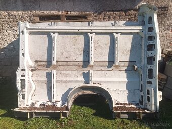 Predám pravú bočnicu - 2