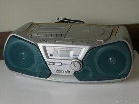Panasonic RX - D11 mini veža prenosná s FM rádiom a CD - 2