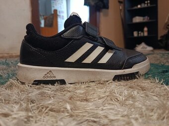 Predávam pánske topánky Adidas - 2