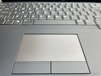 herný Dell Alienware 17 - i7-7820HK, GeForce GTX 1080 8GB - 2