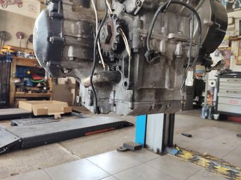 motor a iné - 2