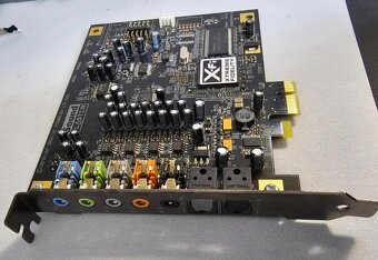 Zvuková karta Sound Blaster X-Fi Titanium - SB0880 - PCI-E - 2