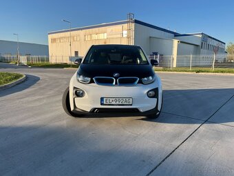 Elektrická BMW i3 - 2