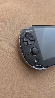 SONY OLED PS VITA 3G WiFi PCH-1104 8GB - 2