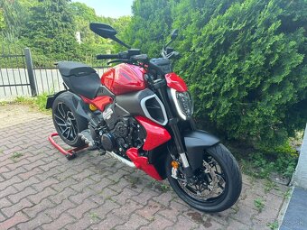 DUCATI DIAVEL V4 FULL AKRAPOVIC - 2