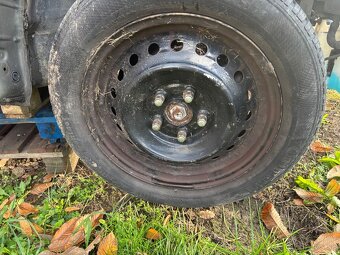 Plechové disky5x114,3 zimné pneumatiky 205/55 r16 - 2