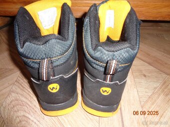 Predám teplé chlapčenské topánky na zimu - 2