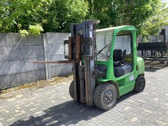 Heli CPCD30 – diesel vozík 3t, Triplex 4.5m, po servise - 2