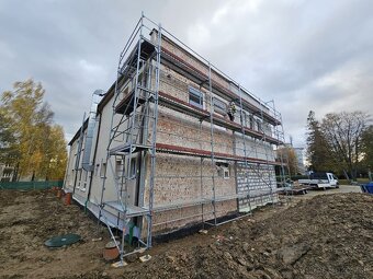 Montáž, demontáž, prenájom lešenia a pojazdového lešenia - 2