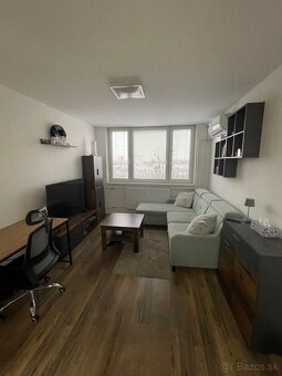 Prenájom 1,5-izbového bytu Nad Jazerom - 2