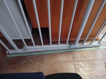 Detska zábrana na dvere / schody 87 - 100 cm - 2