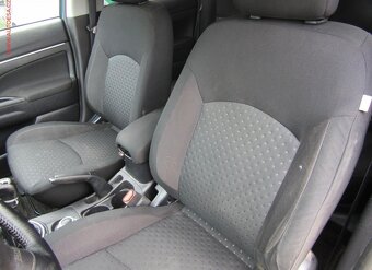 Mitsubishi ASX 1.6 MIVEC Invit - 2