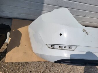 Skoda octavia 4 hb zadny naraznik - 2