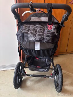 Kocik Britax BOB revolution pro - 2
