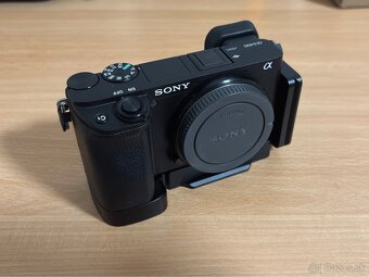 L-beacket Sony a6400 - 2