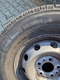 225/70 R15C Michelin zimné - 2