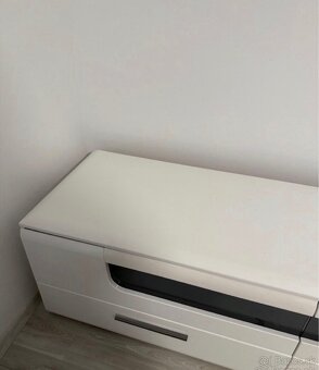 Predám stolík pod TV - 2