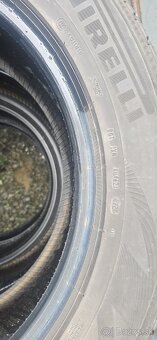 255/60 R20 - 2